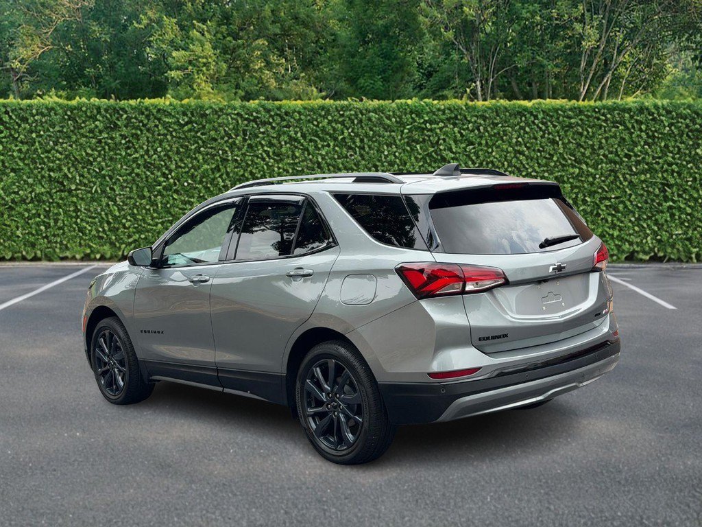Used 2024 Chevrolet Equinox RS AWD/4WD image 6
