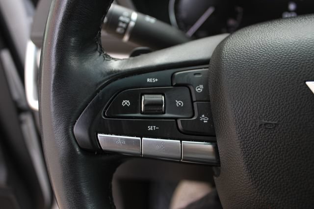 Used 2023 Cadillac XT4 Premium Luxury w/ Cold Weather Package FWD image 10
