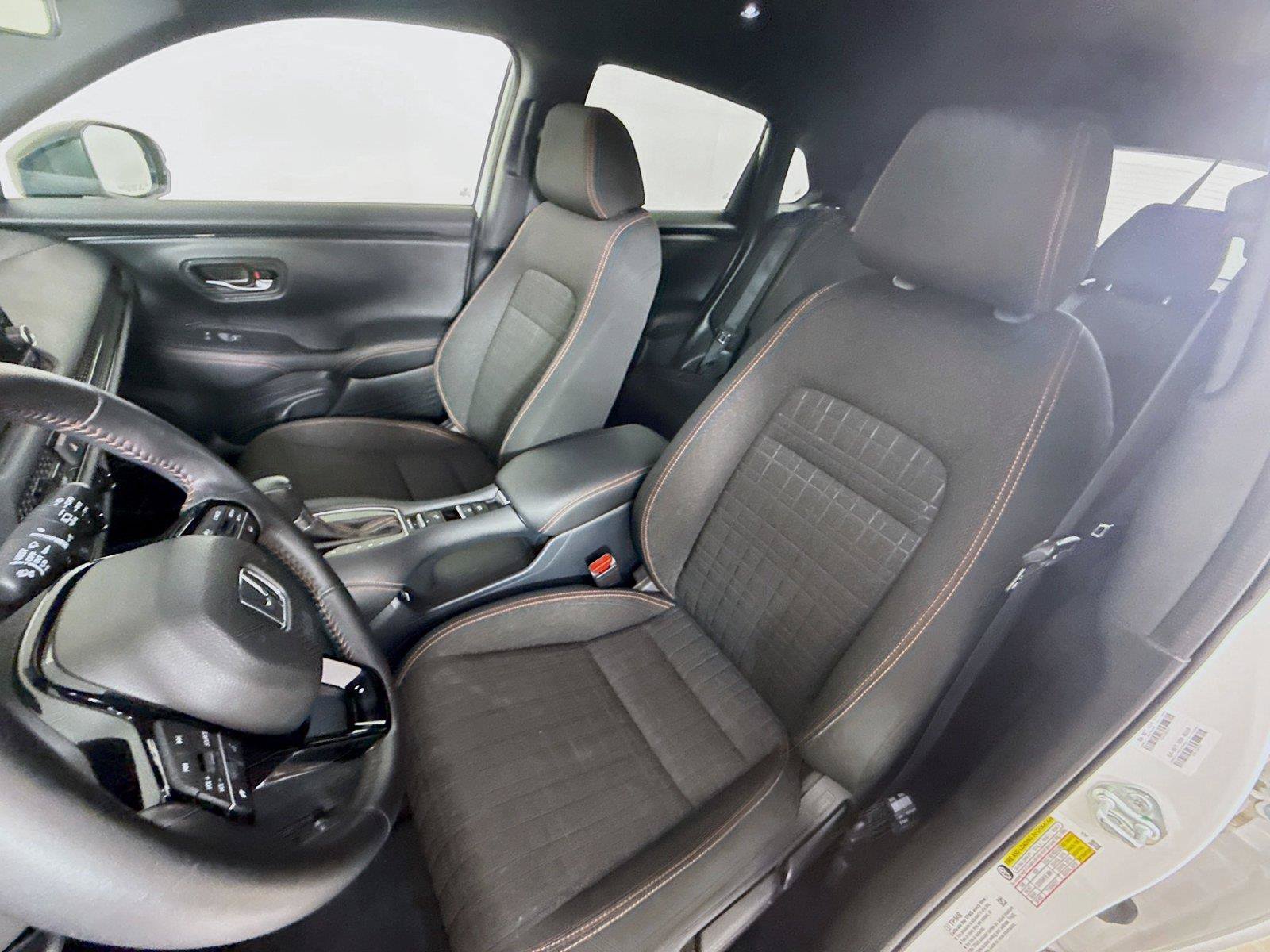 Certified 2023 Honda HR-V Sport image 5