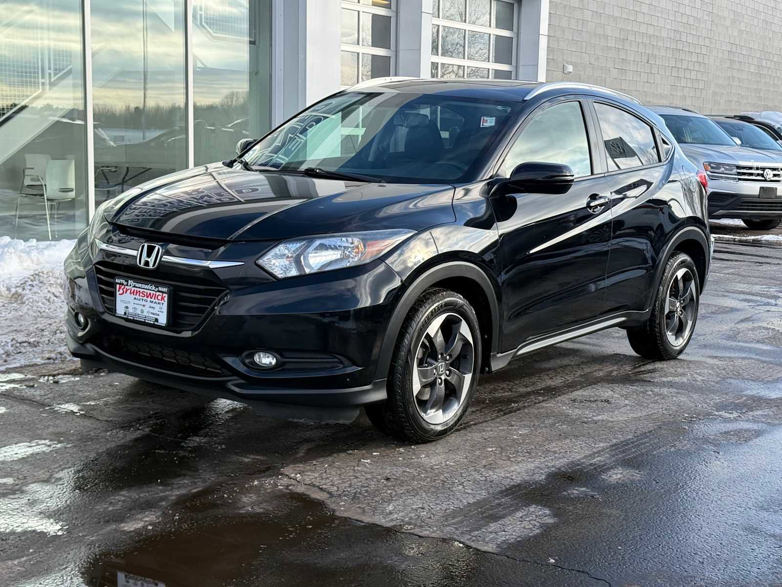 Used 2018 Honda HR-V EX-L image 1