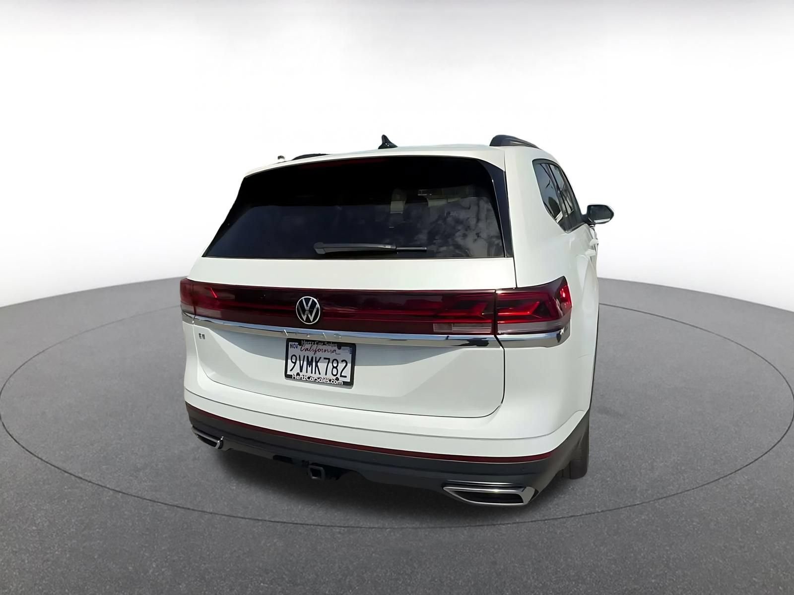 Used 2026 Volkswagen Atlas SE FWD image 11