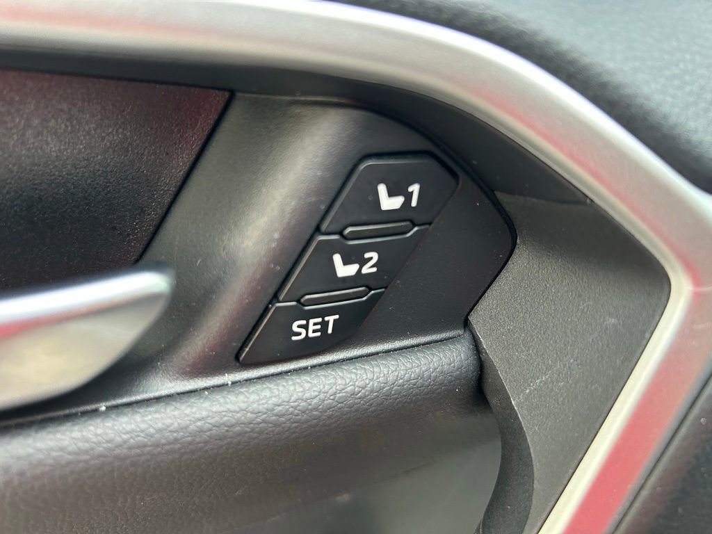 Used 2025 Toyota RAV4 Limited w/ Weather Package FWD image 19