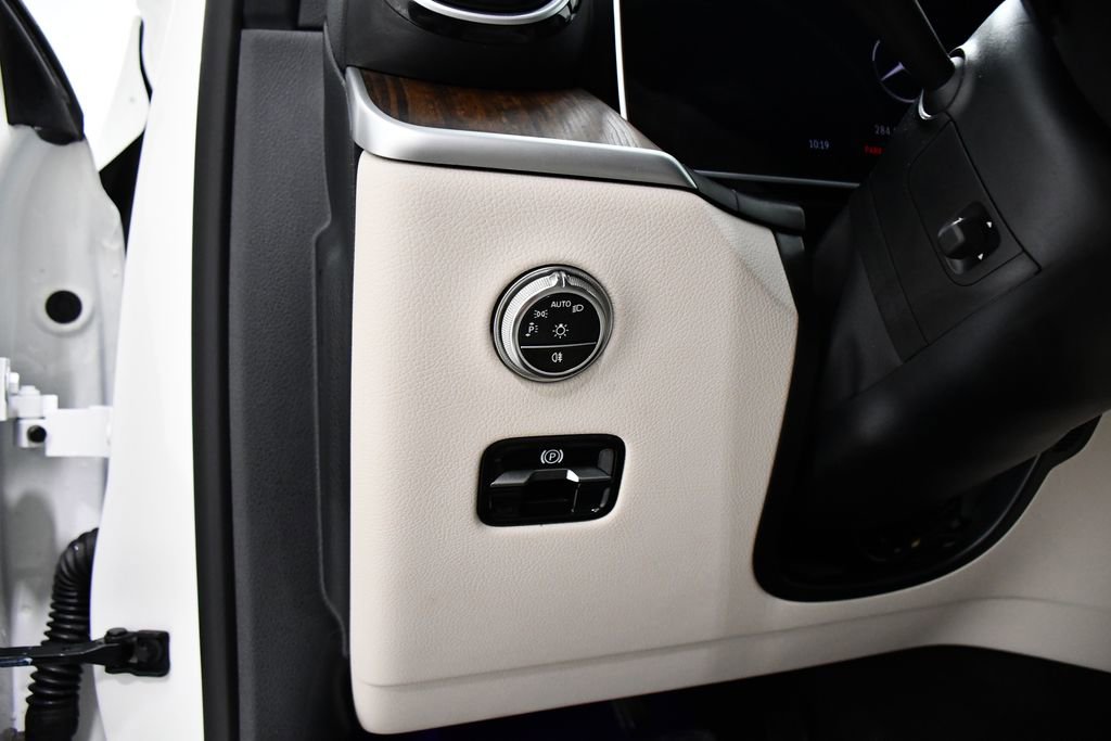 Certified 2025 Mercedes-Benz GLC 300 4MATIC image 11