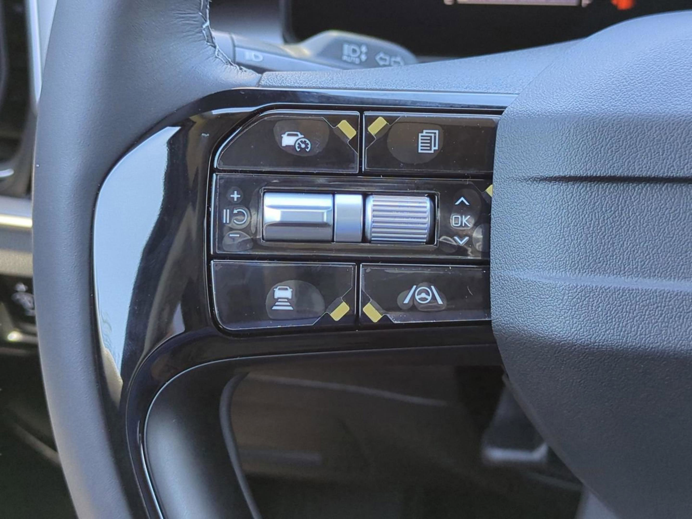 New 2026 Kia Sorento LX FWD image 58