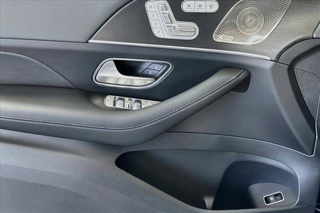 New 2026 Mercedes-Benz GLE 580 4MATIC image 17