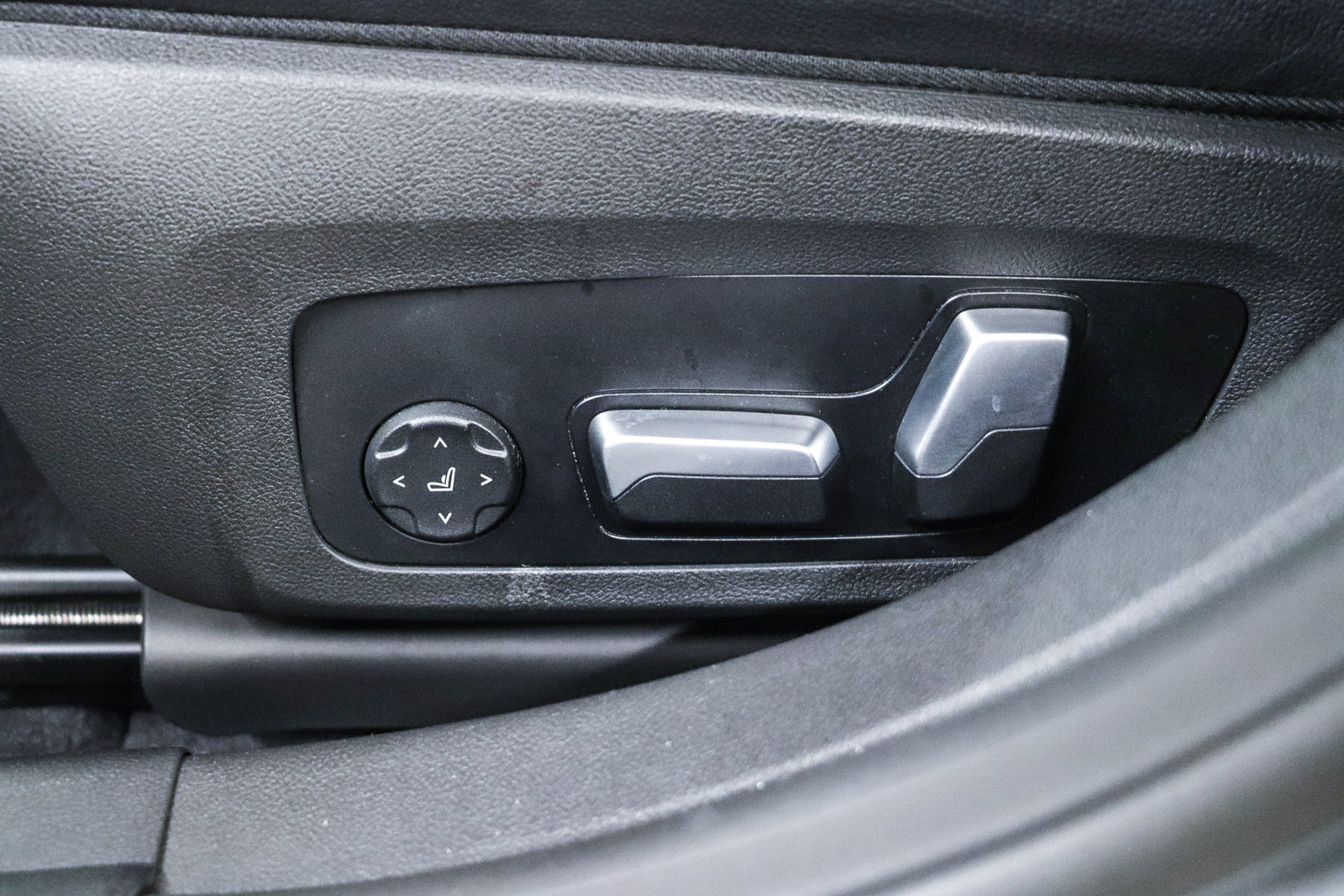 Certified 2023 BMW i4 eDrive35 RWD image 18