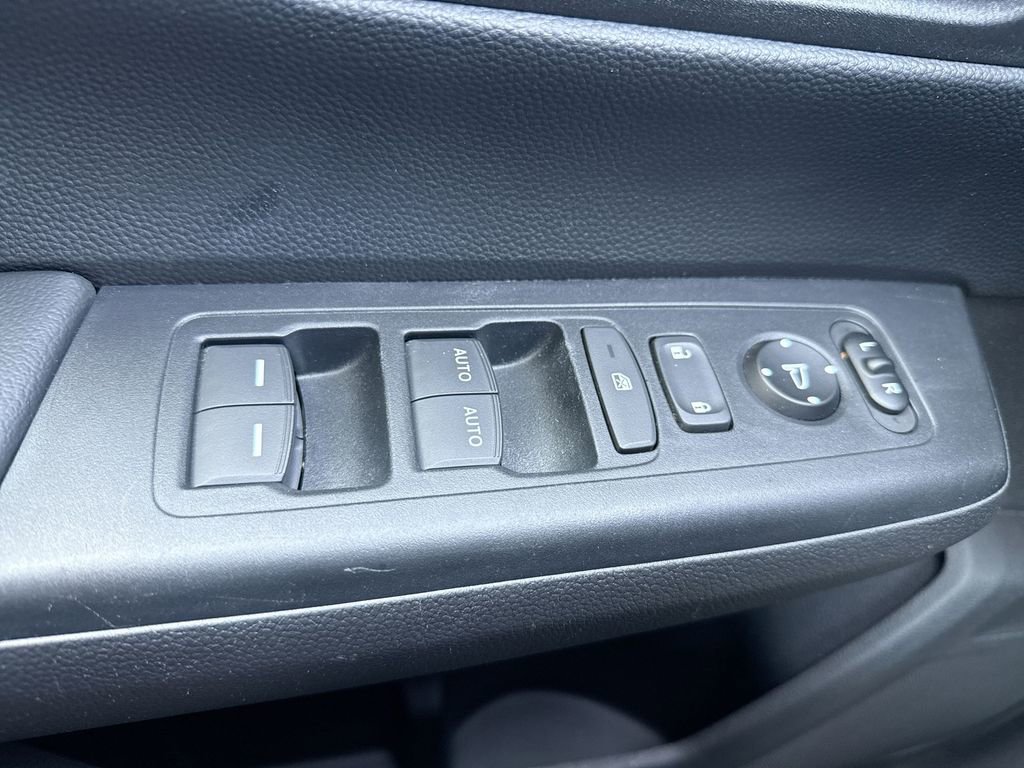 Used 2023 Honda CR-V Sport image 15