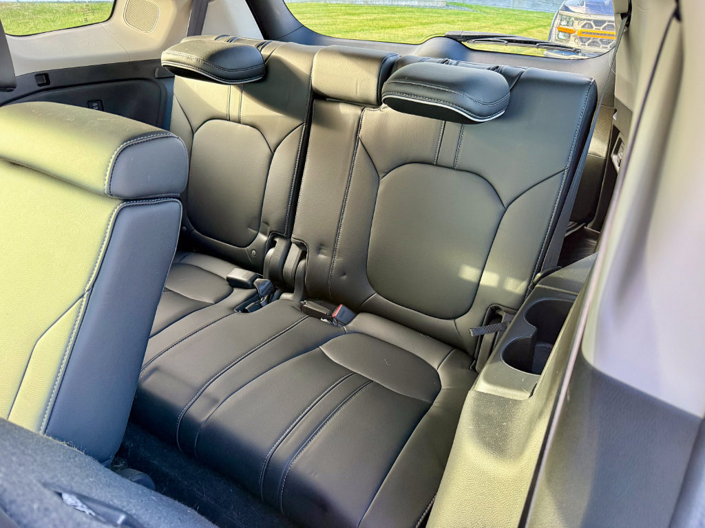 Used 2024 Honda Pilot Elite image 12