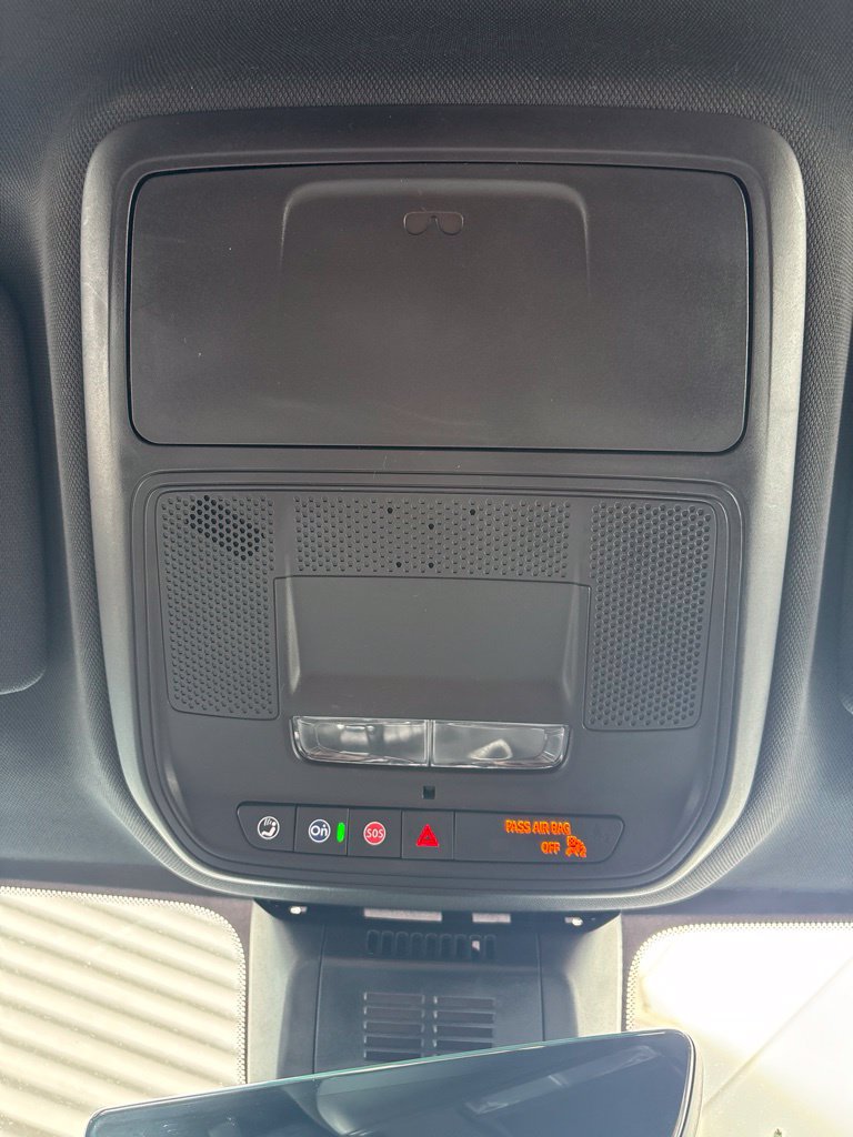 Used 2025 Chevrolet Equinox LT w/ Convenience Package II FWD image 24