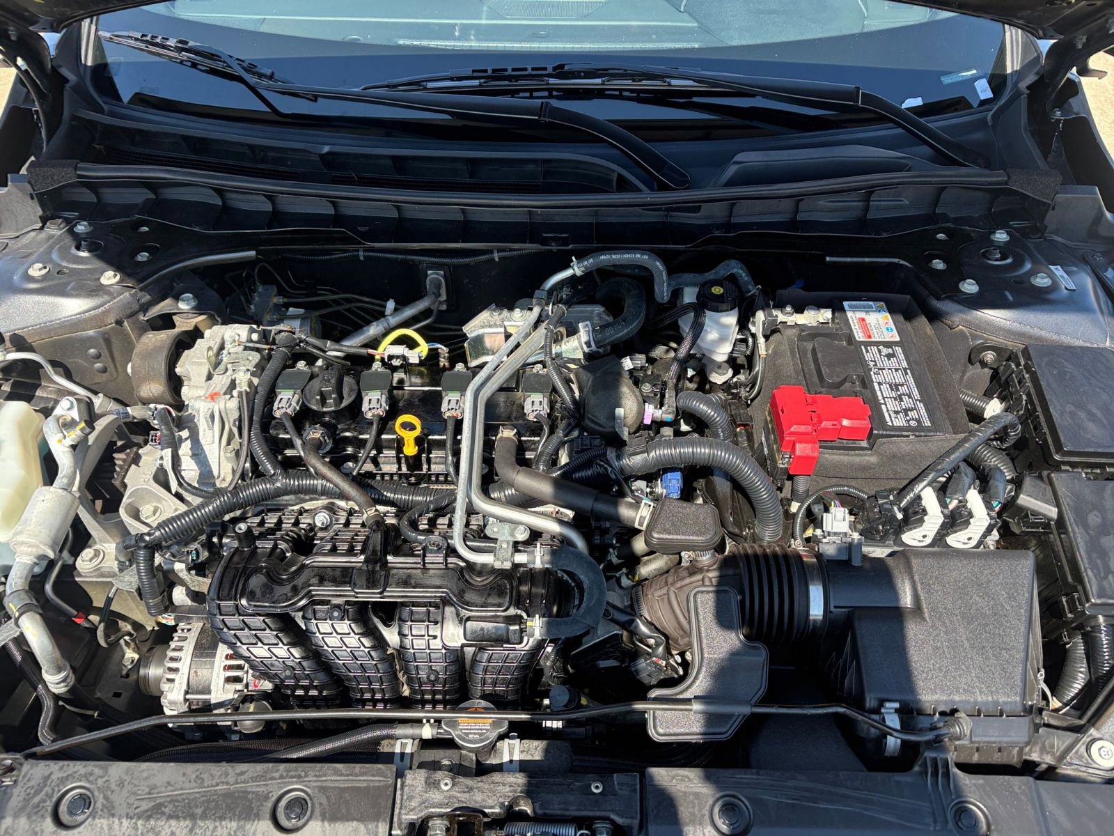 Used 2025 Nissan Altima 2.5 SV FWD image 32