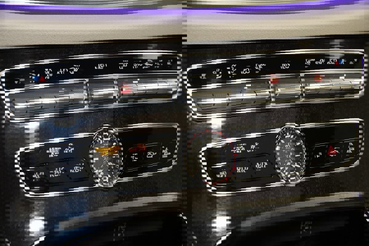 Used 2019 Mercedes-Benz E 63 AMG S image 45