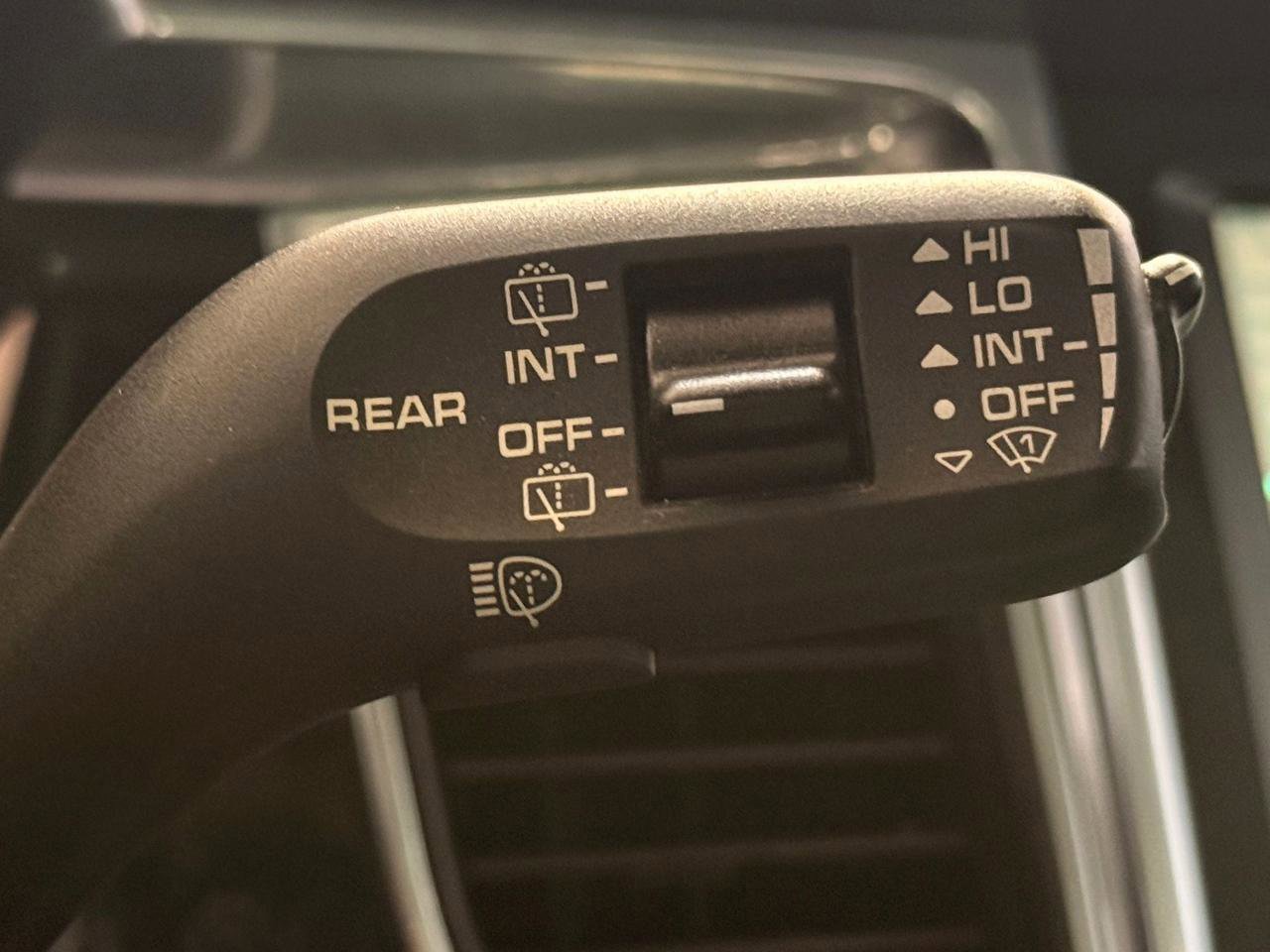 Used 2016 Porsche Macan S AWD/4WD image 35