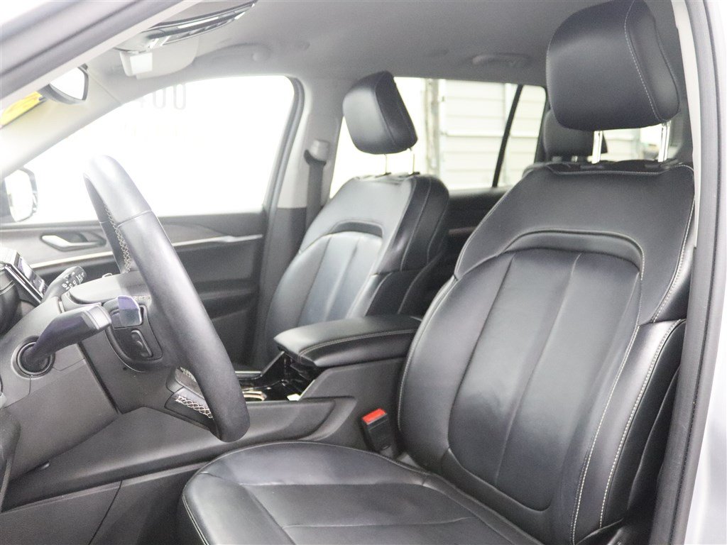 Used 2022 Jeep Grand Cherokee L Limited AWD/4WD image 13