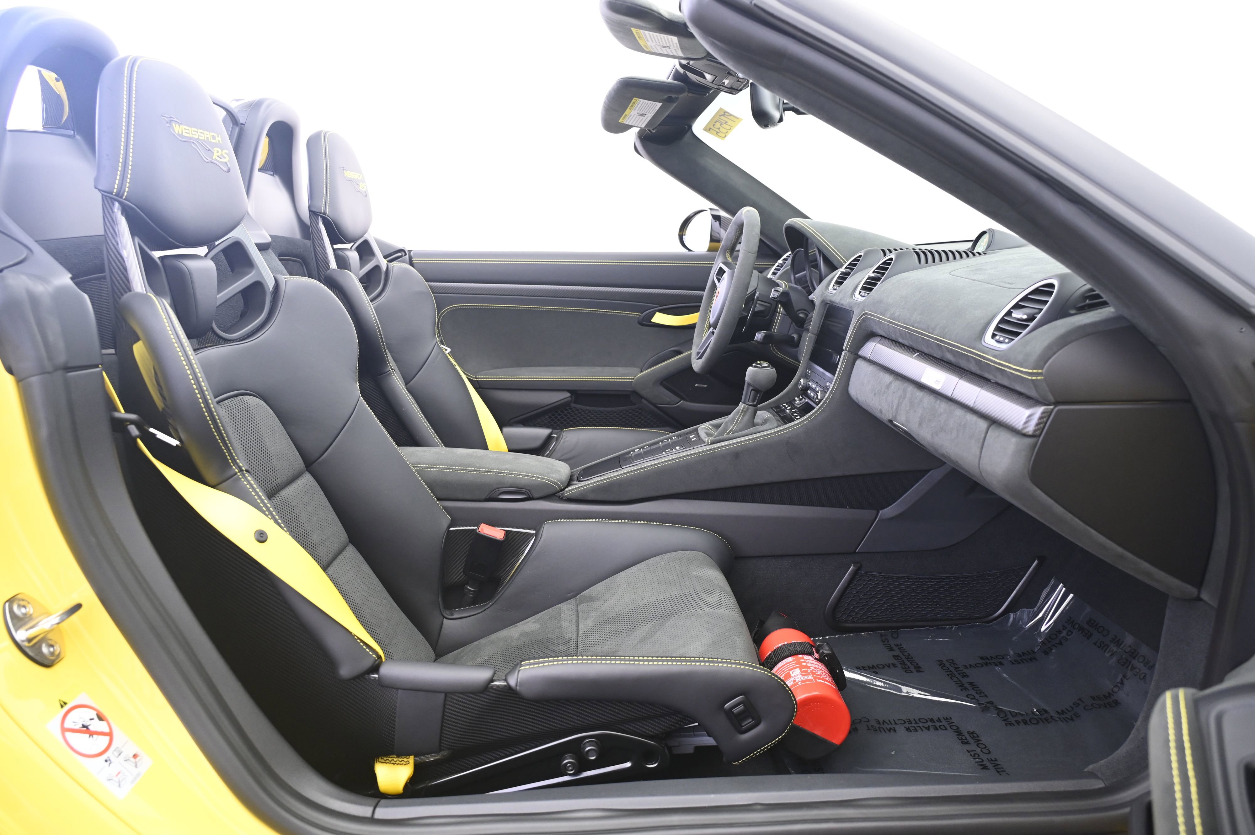 Certified 2025 Porsche 718 Boxster Spyder RS RWD image 23