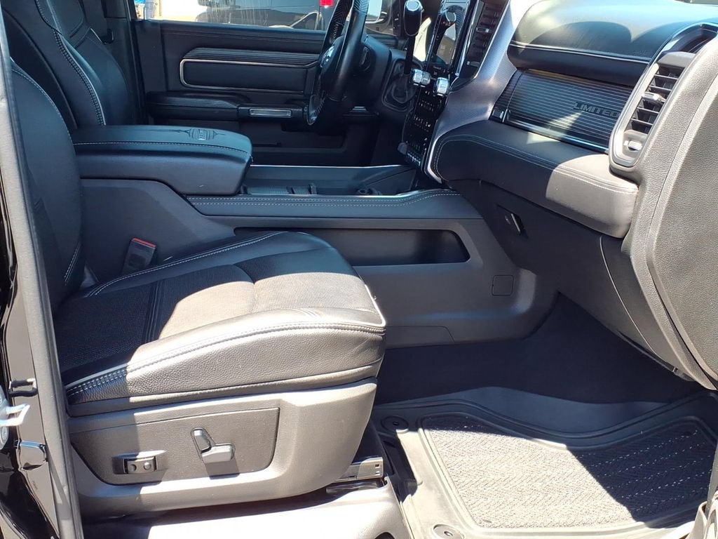 Used 2020 RAM 2500 Limited AWD/4WD image 23