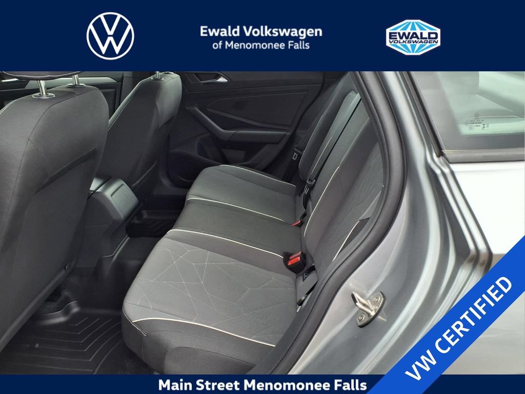 Used 2026 Volkswagen Jetta Sport FWD image 24