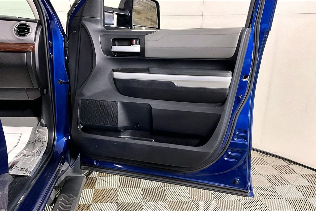 Used 2014 Toyota Tundra Limited image 24