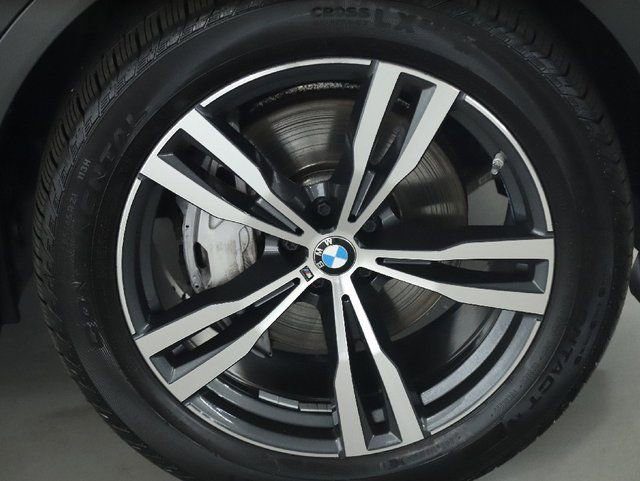 Certified 2023 BMW X7 xDrive40i w/ Executive Package AWD/4WD image 12