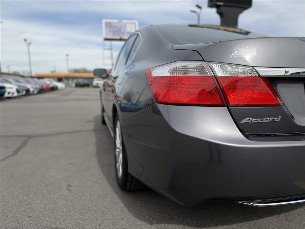 Used 2014 Honda Accord EX image 11