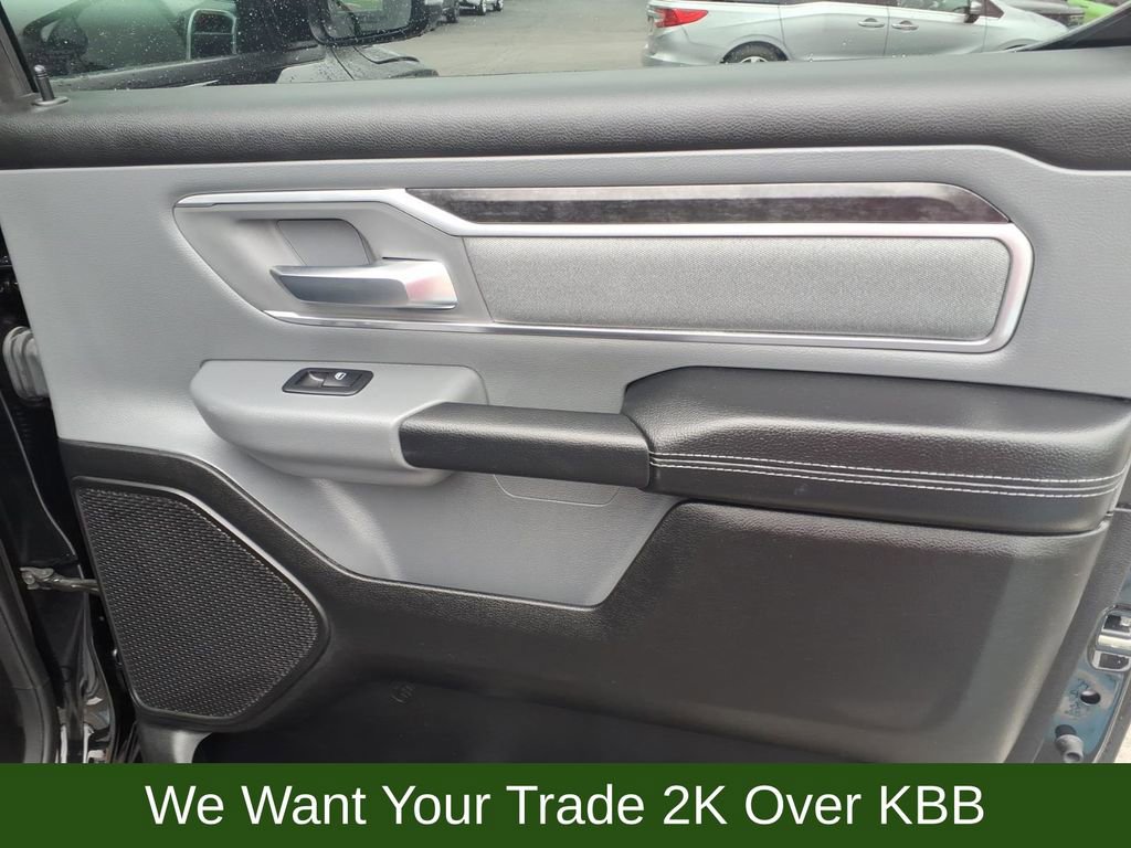 Used 2022 RAM 1500 Big Horn AWD/4WD image 29