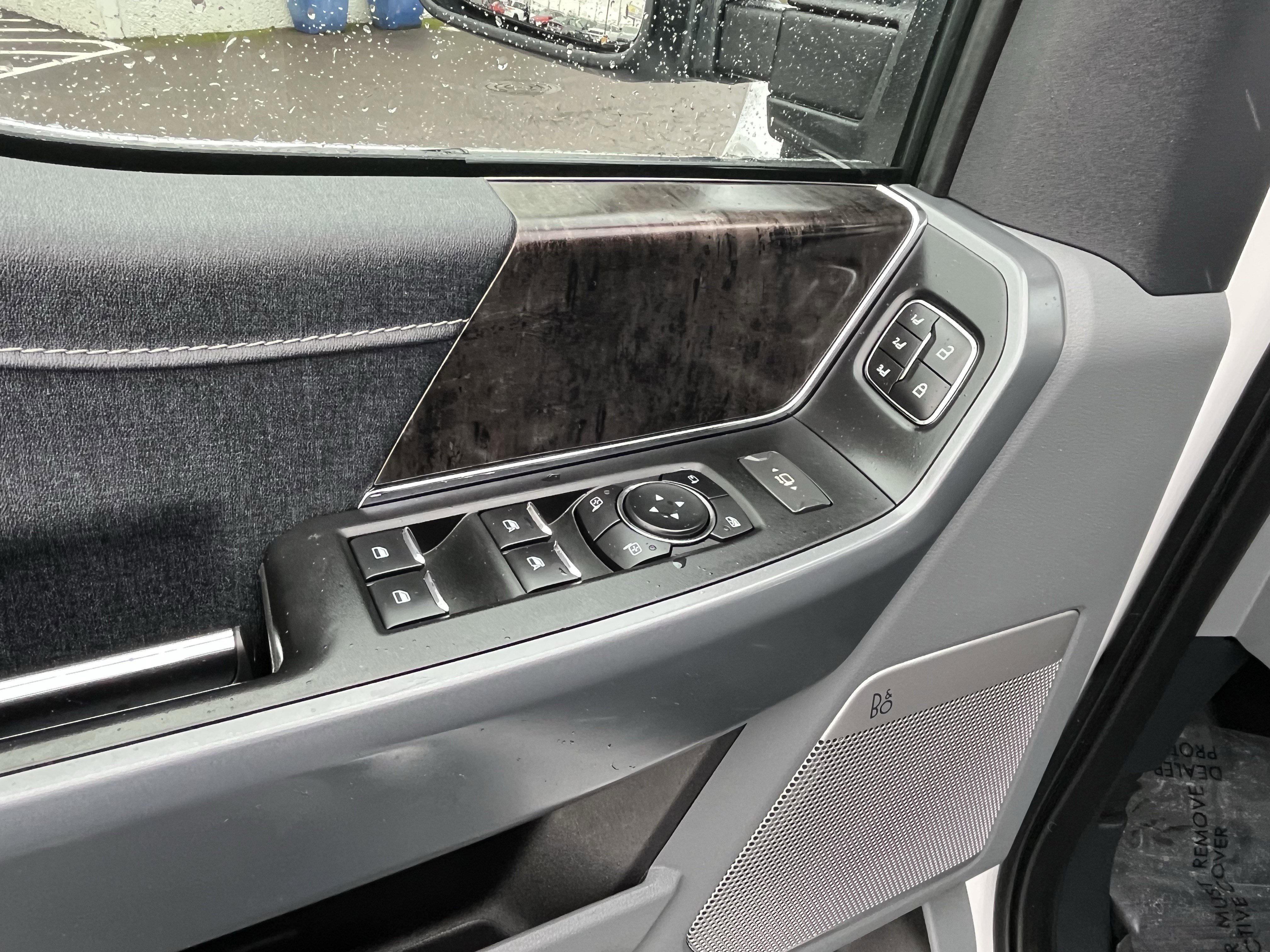 Used 2023 Ford F150 Lariat w/ Equipment Group 502A High image 22