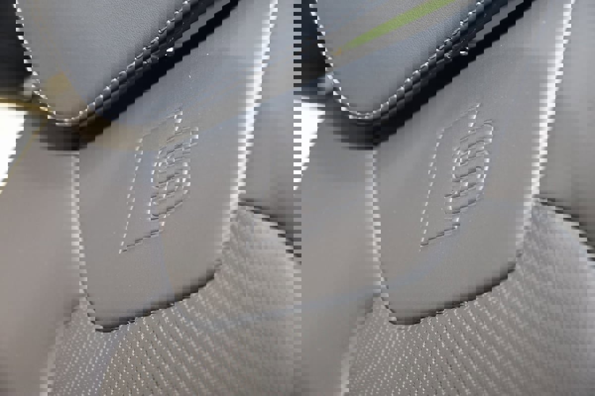 Used 2025 Audi S8 image 47