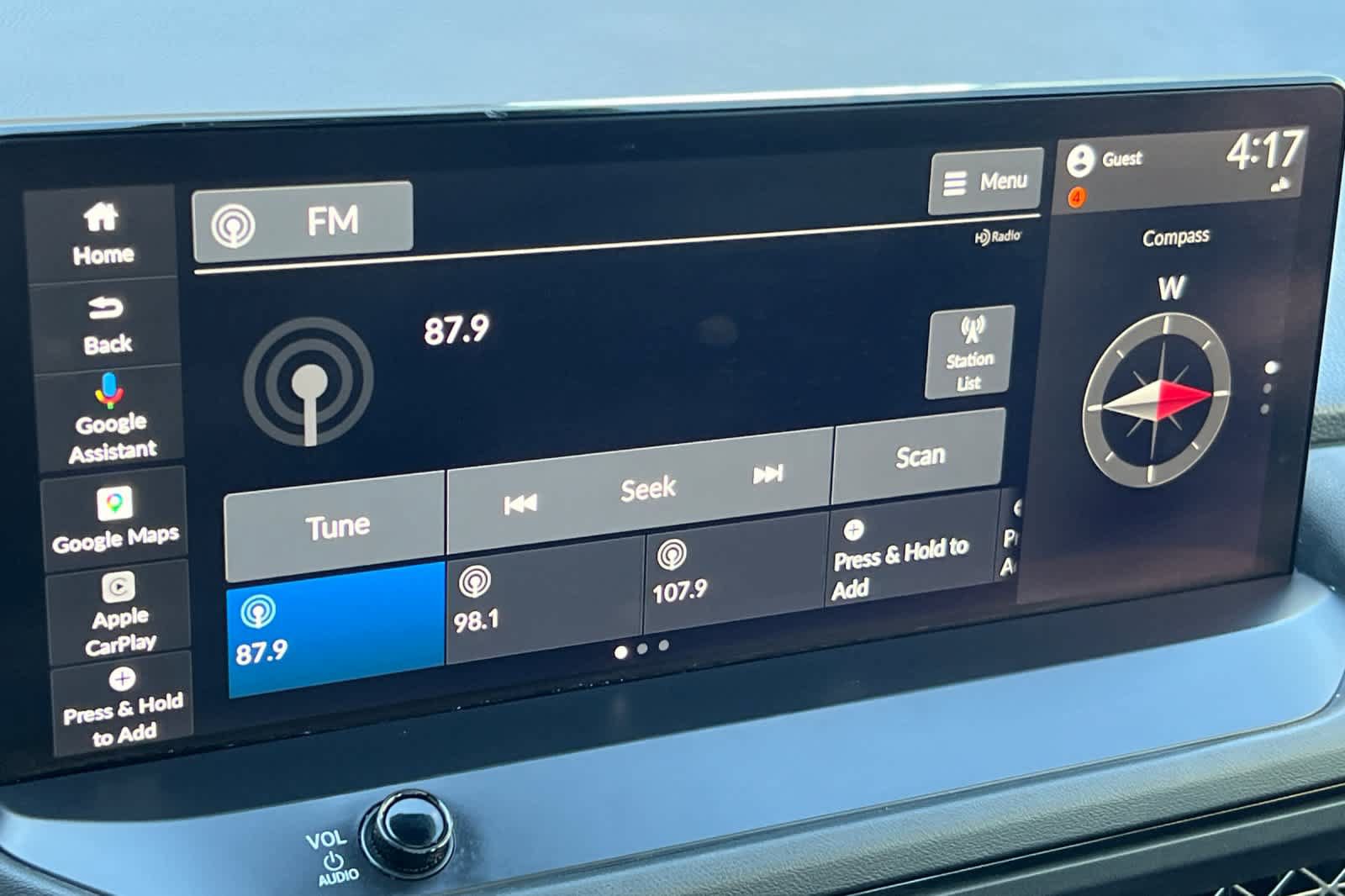 Used 2025 Honda Accord Touring image 19