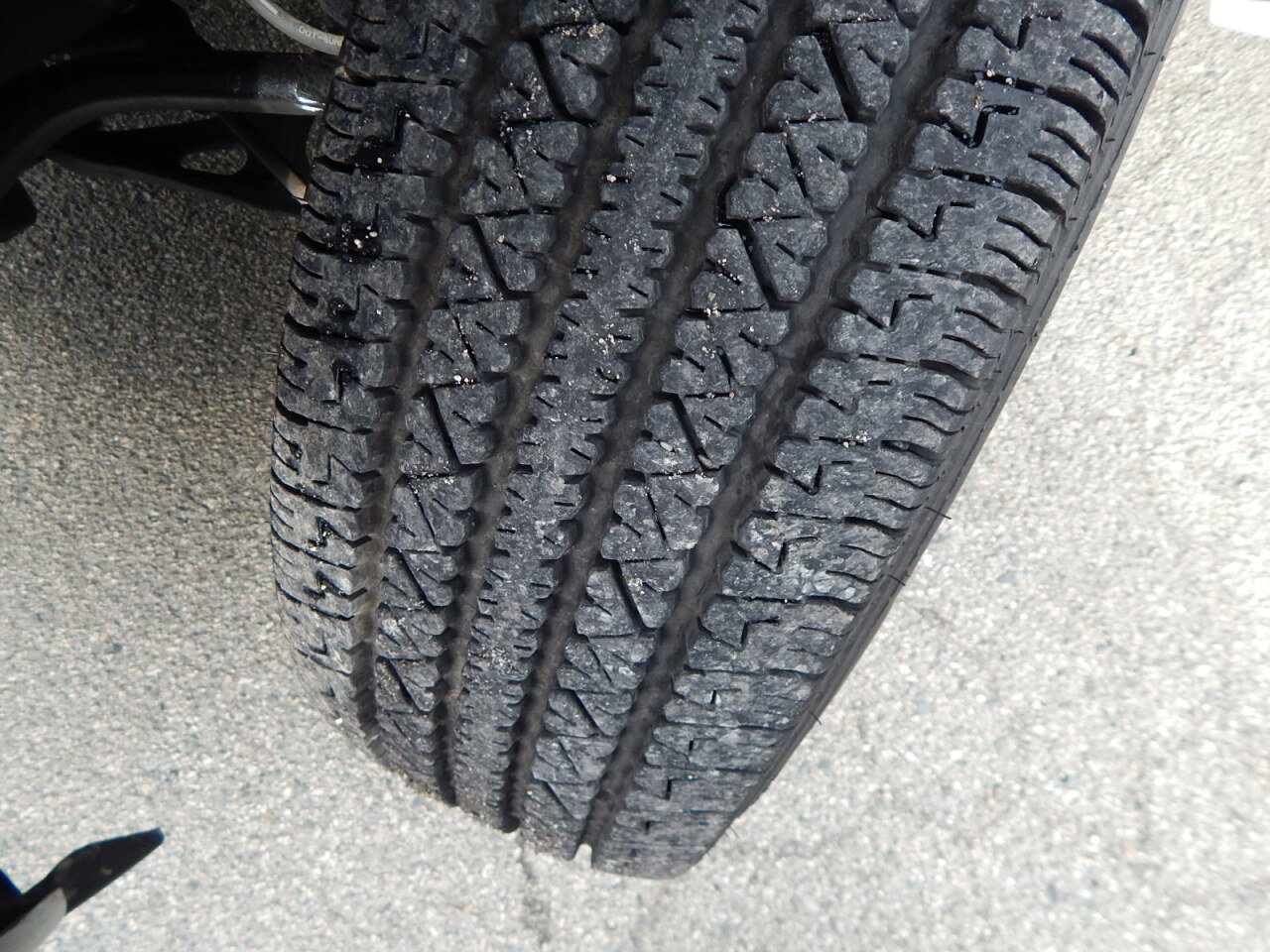 Used 2024 Chevrolet Express 2500 w/ Driver Convenience Package image 28