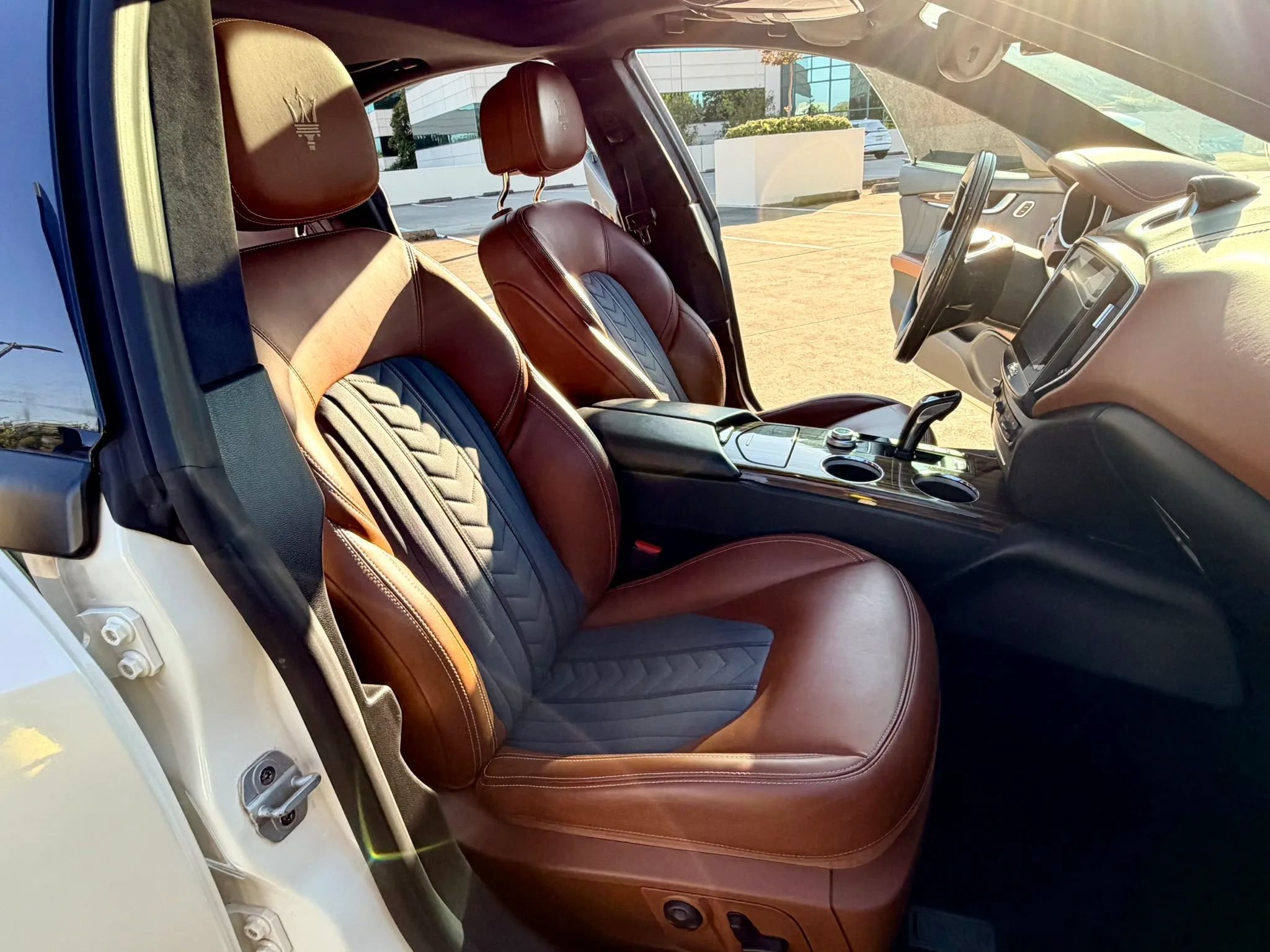 Used 2019 Maserati Ghibli GranLusso RWD image 35
