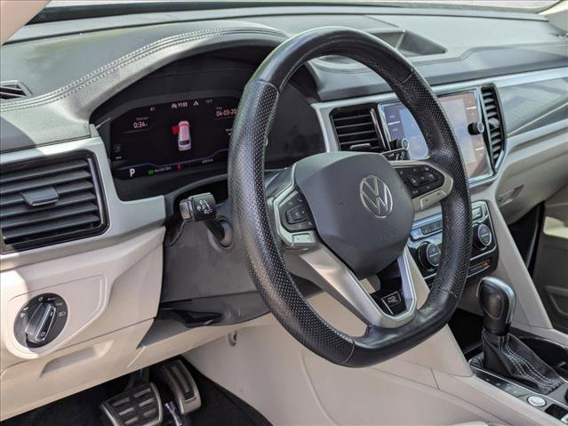 Used 2022 Volkswagen Atlas SEL Premium image 10