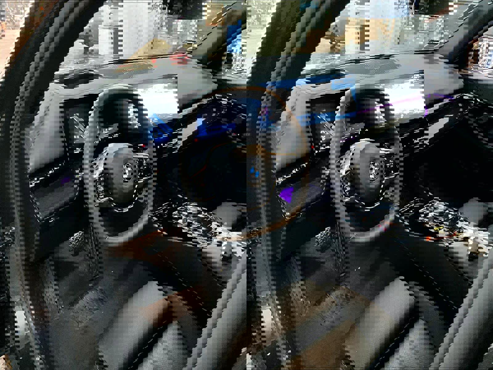 Used 2026 BMW 530i w/ Premium Package image 15