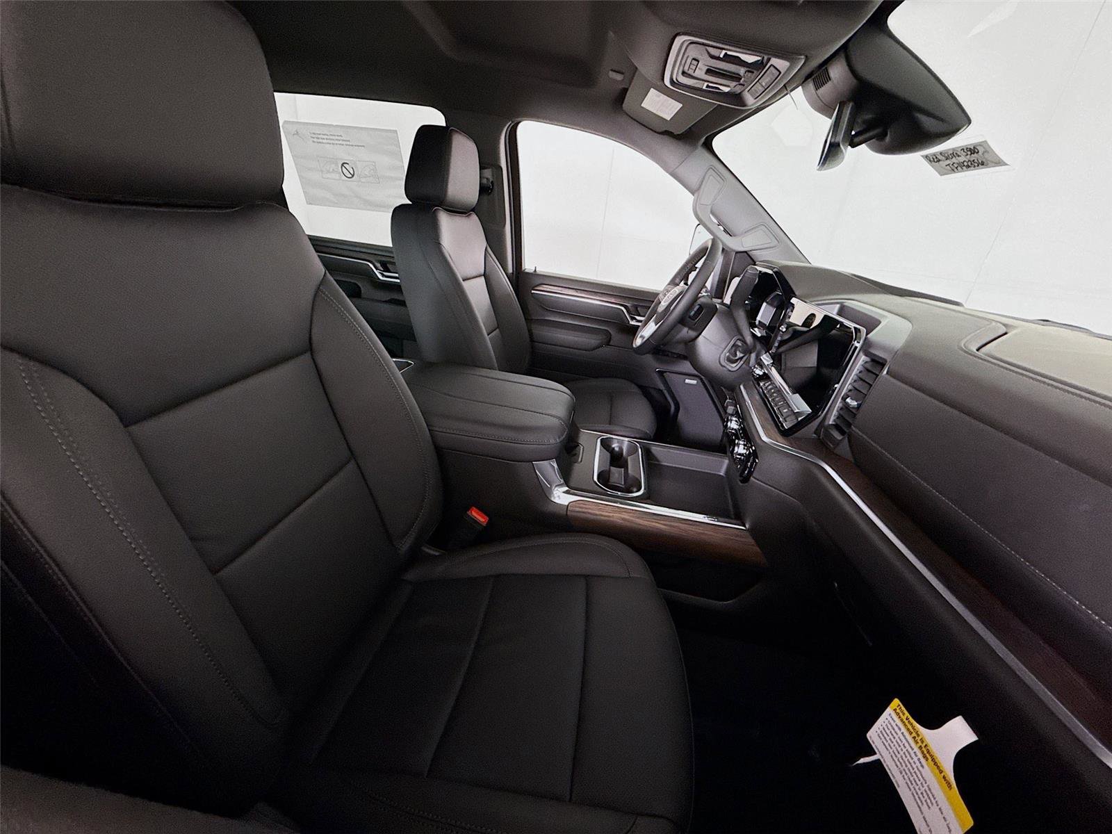 New 2026 GMC Sierra 3500 SLT w/ SLT Convenience Package image 23