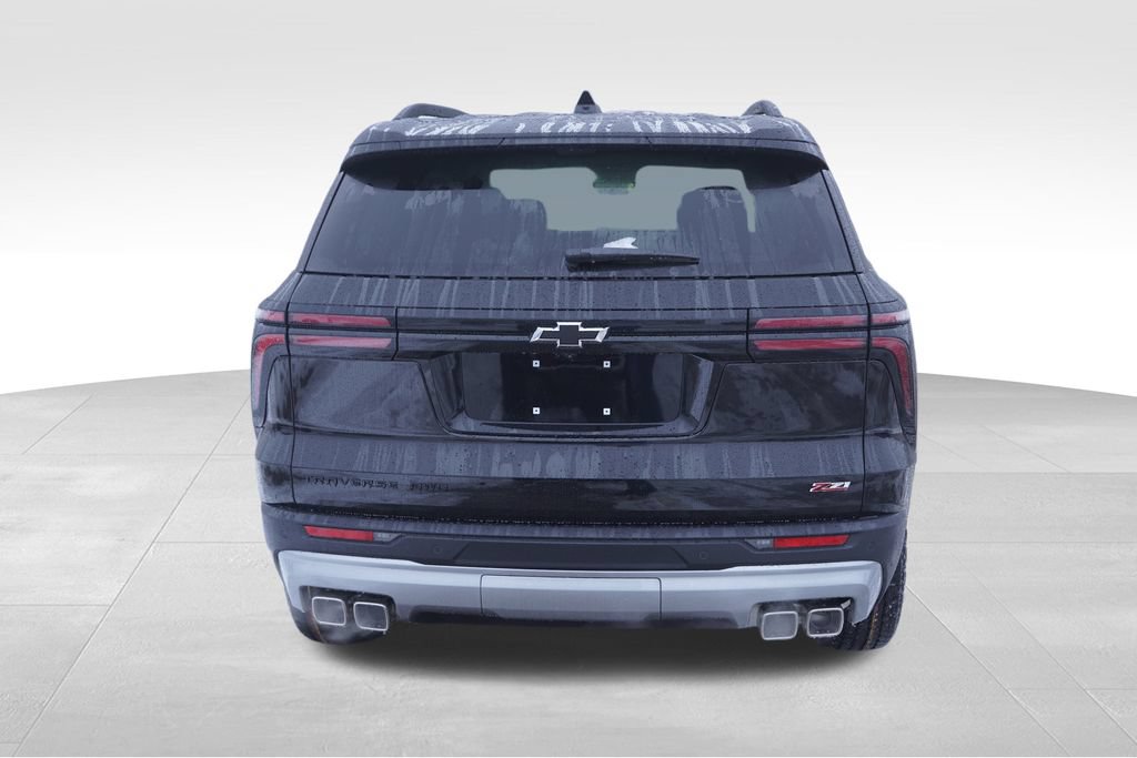 New 2026 Chevrolet Traverse Z71 w/ Driver Confidence Package AWD/4WD image 6