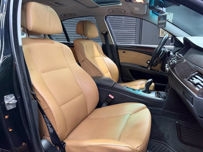 Used 2010 BMW 535i Sedan RWD image 17