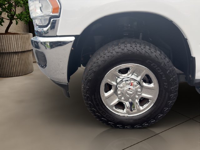 Used 2022 RAM 2500 Tradesman AWD/4WD image 10