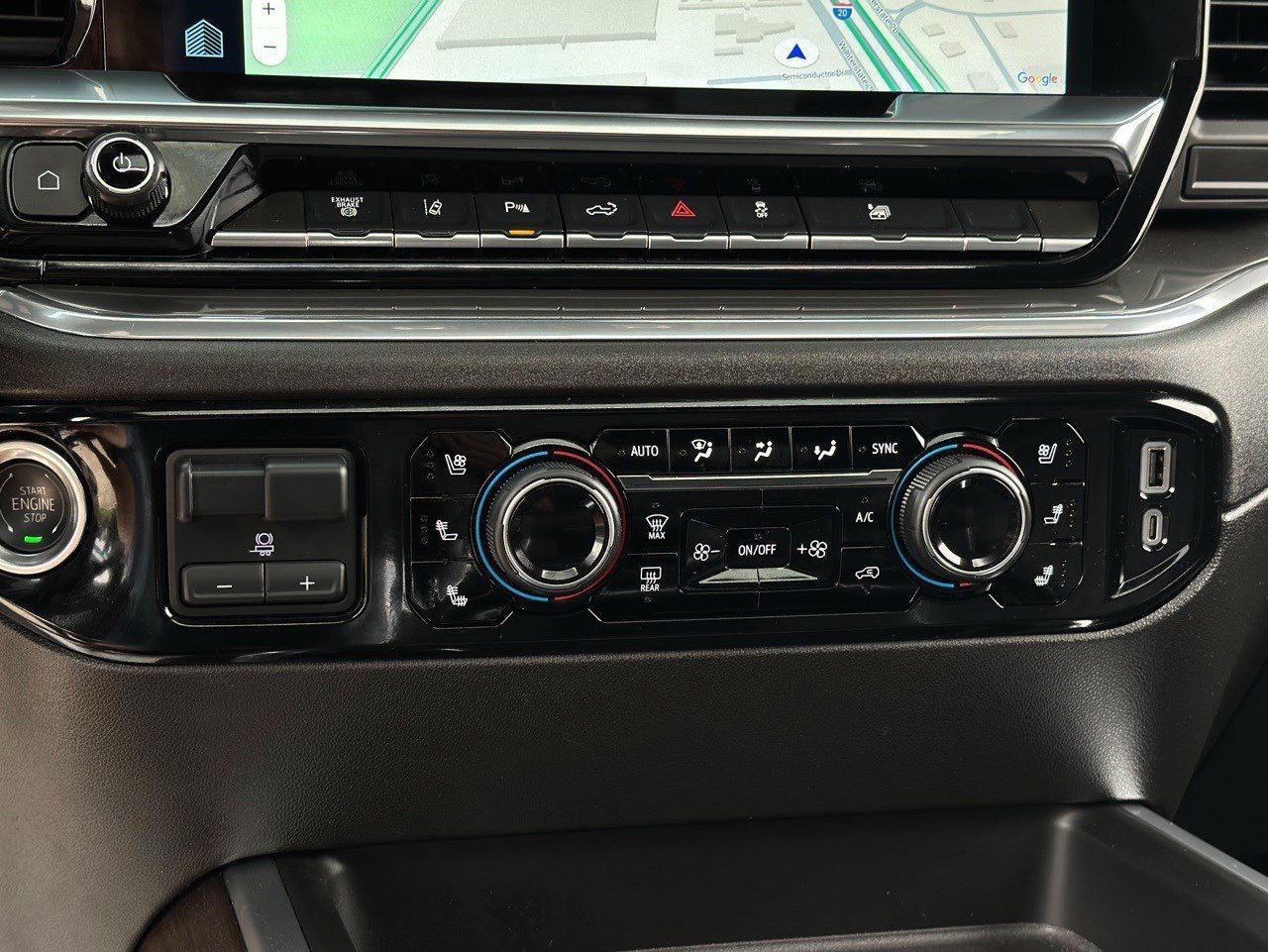 Certified 2025 Chevrolet Silverado 2500 High Country w/ Technology Package image 8