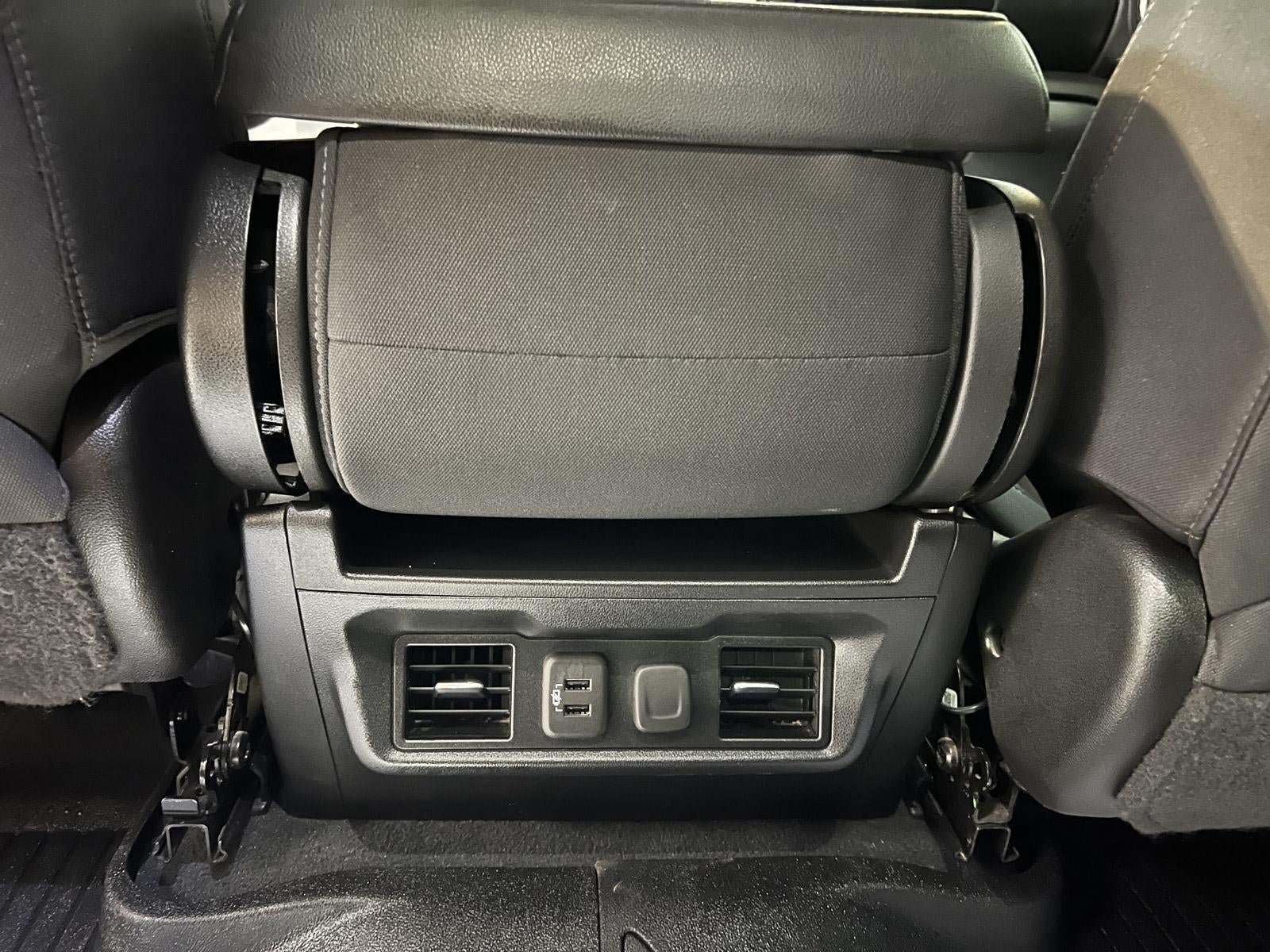 Used 2021 Chevrolet Silverado 1500 LT AWD/4WD image 26