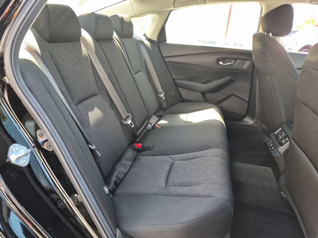 Used 2025 Honda Accord SE image 30