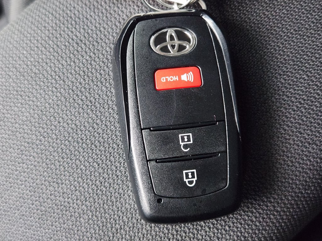 New 2026 Toyota Corolla Cross LE FWD image 25