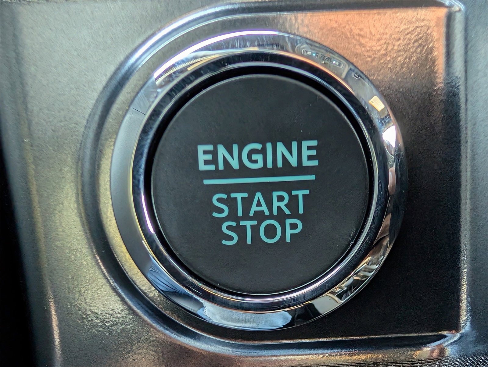 New 2025 Ford F150 Platinum w/ Equipment Group 702A High image 26