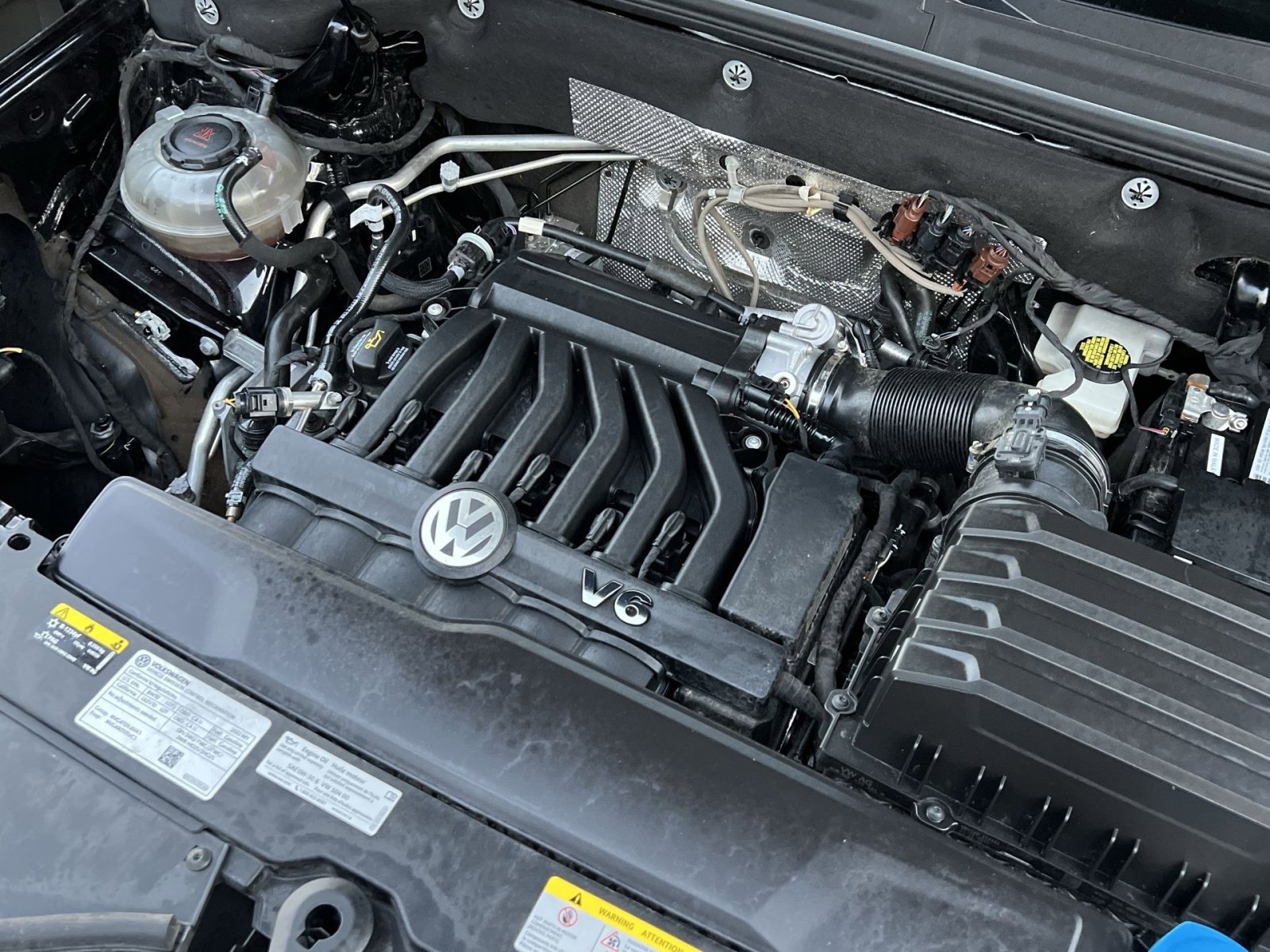 Used 2022 Volkswagen Atlas Cross Sport SE image 26