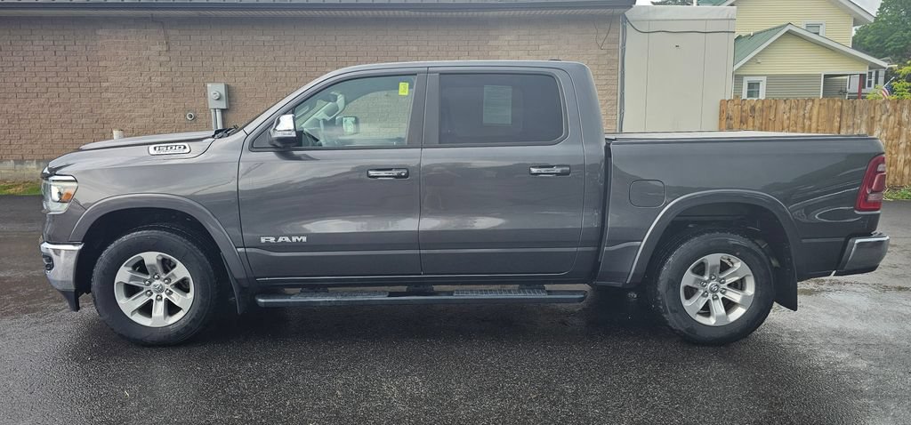 Used 2022 RAM 1500 Laramie AWD/4WD image 7