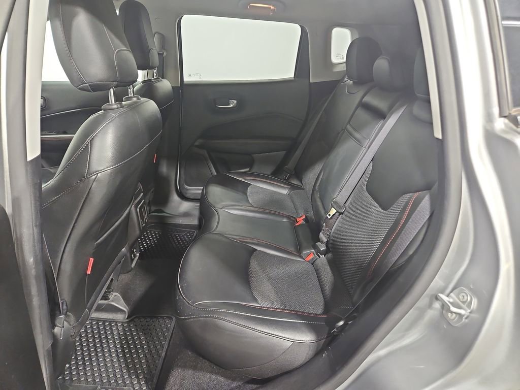 Used 2019 Jeep Compass Trailhawk w/ Cold Weather Group image 25