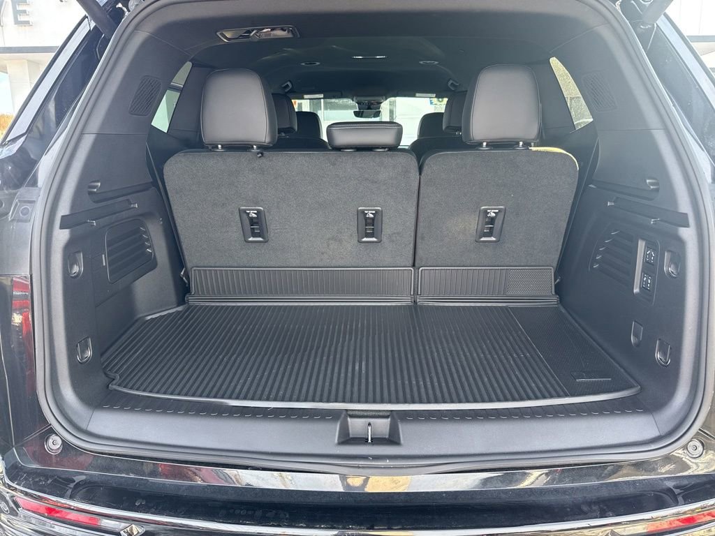 Used 2026 Buick Enclave Sport Touring w/ Power Package image 18