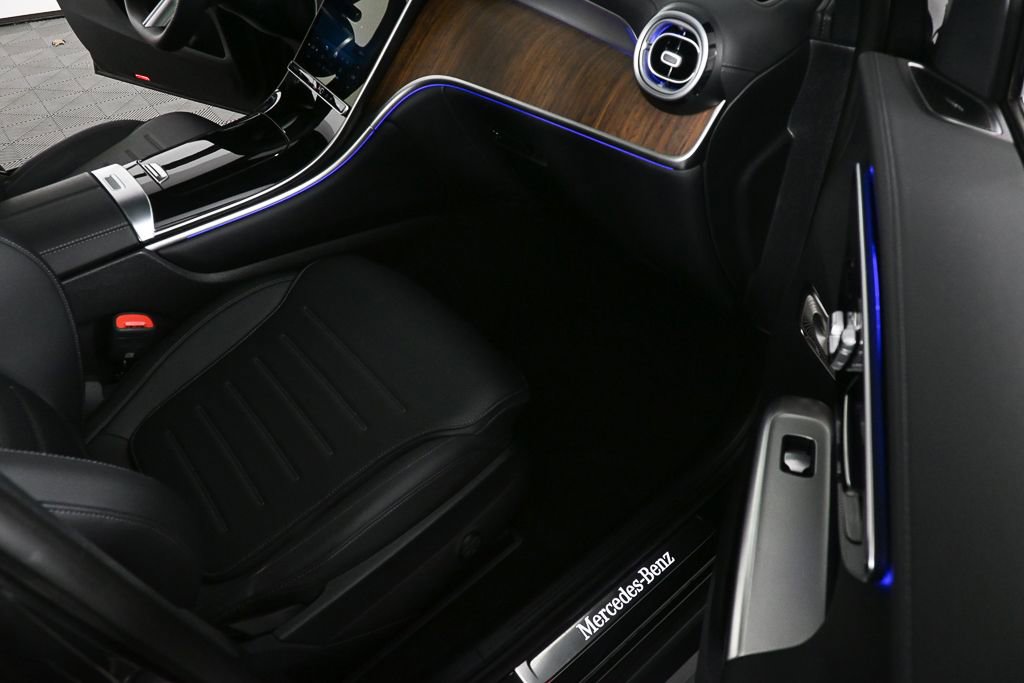 Certified 2025 Mercedes-Benz GLC 300 4MATIC image 22