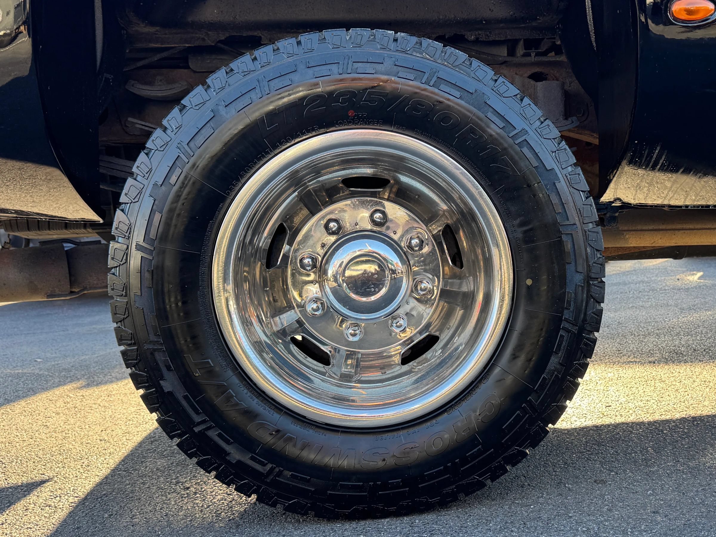 Used 2011 GMC Sierra 3500 Denali AWD/4WD image 11