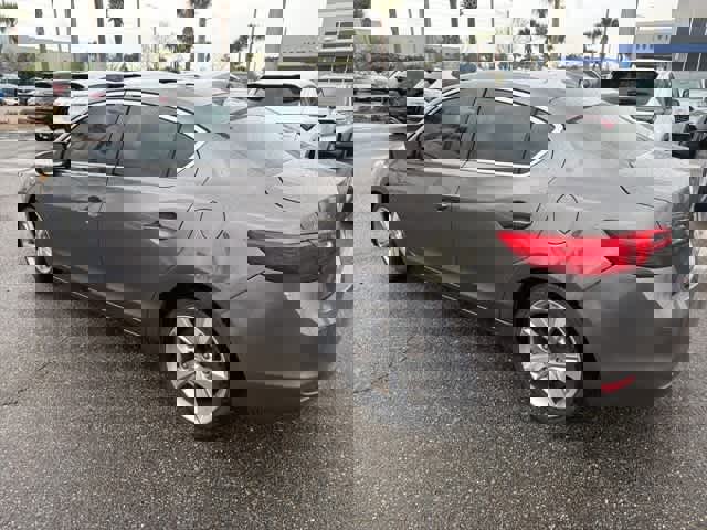 Used 2014 Acura ILX w/ Premium Package image 5