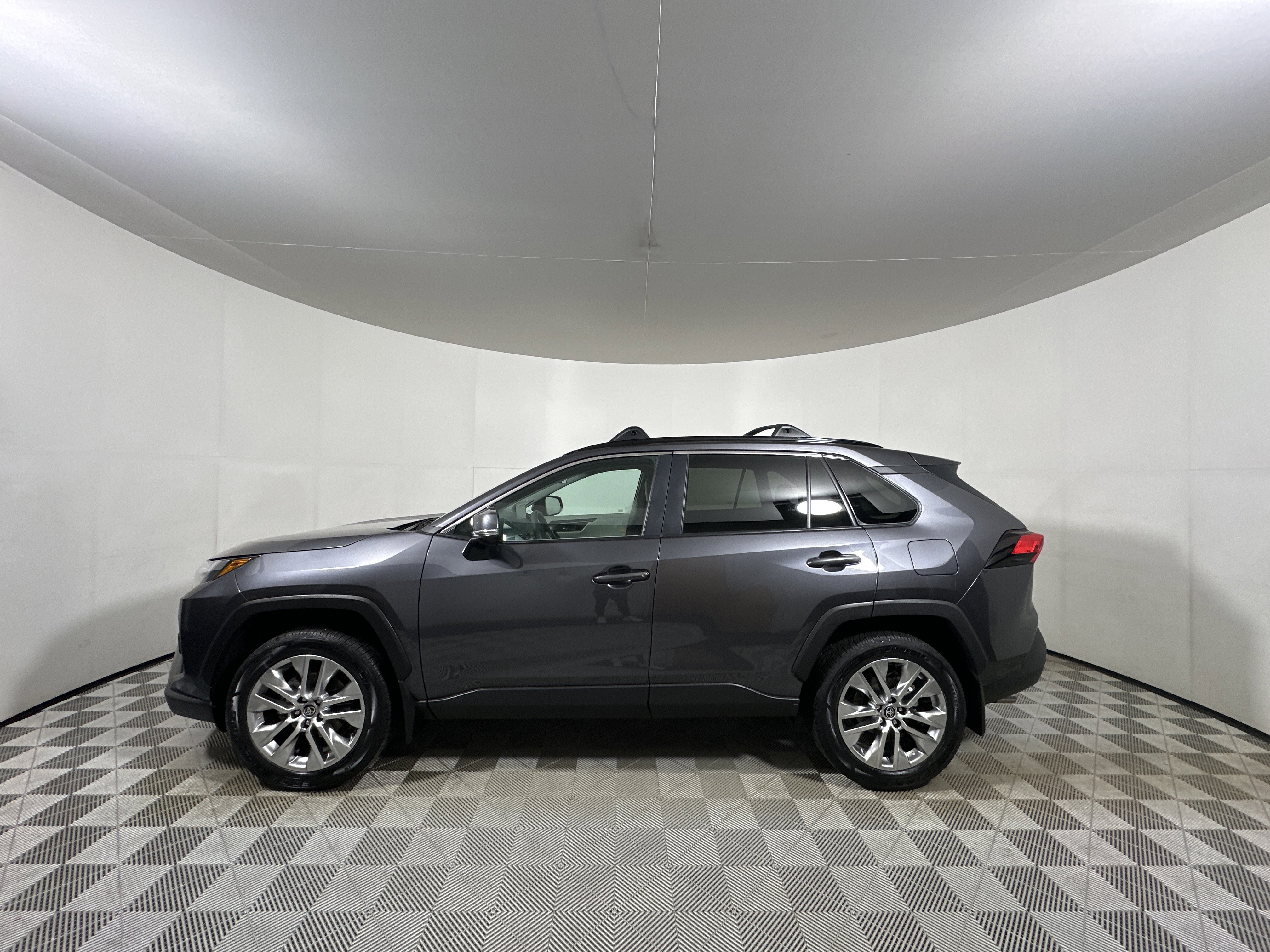 Used 2024 Toyota RAV4 XLE Premium w/ Weather Package image 4