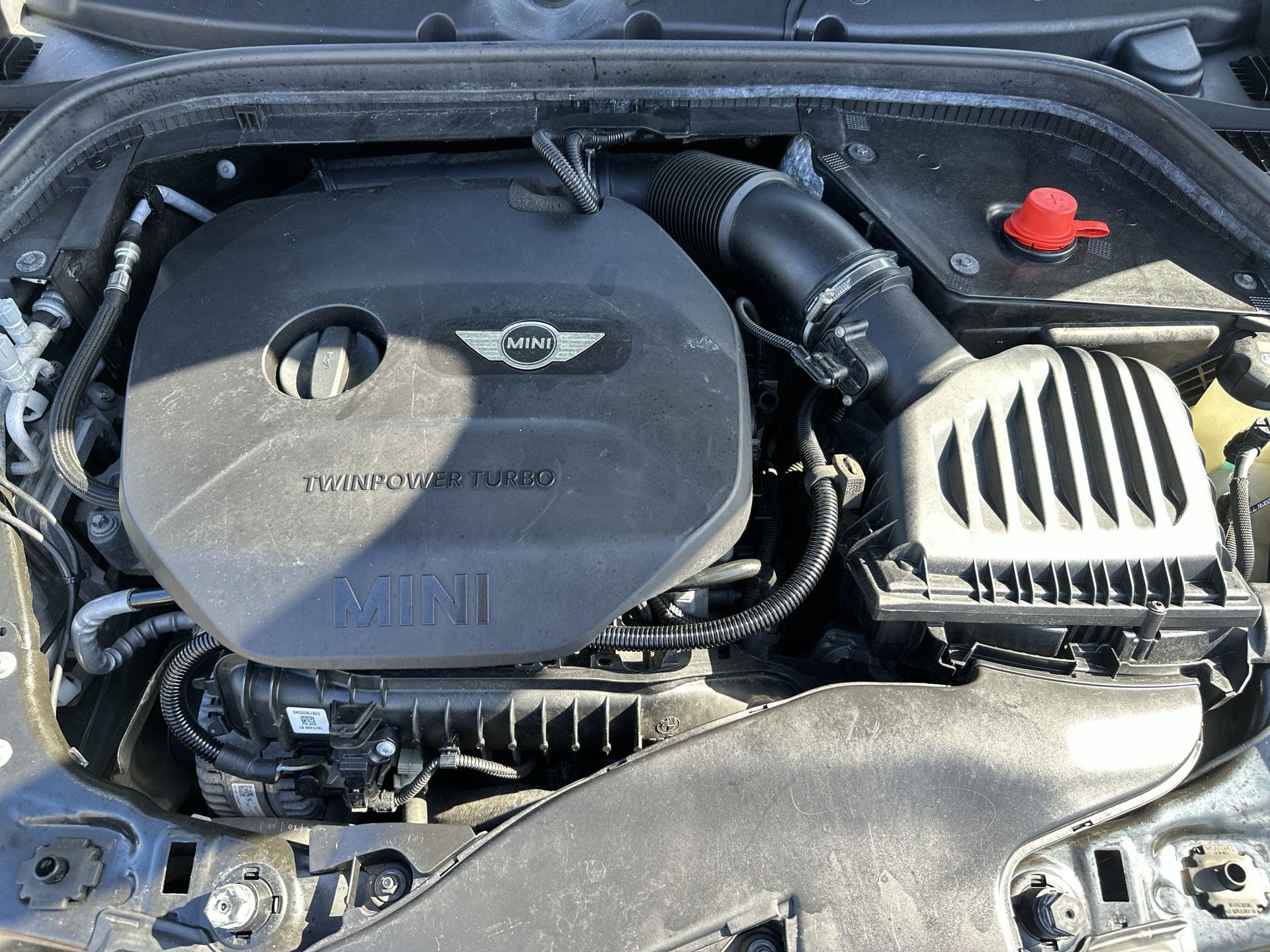 Used 2017 MINI Cooper 2-Door Hardtop FWD image 17