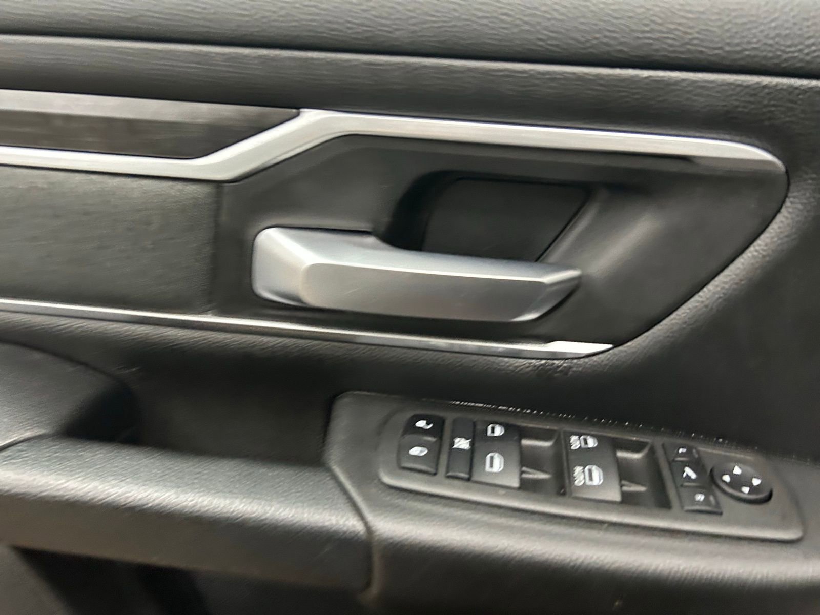 Used 2022 RAM 1500 Big Horn image 11